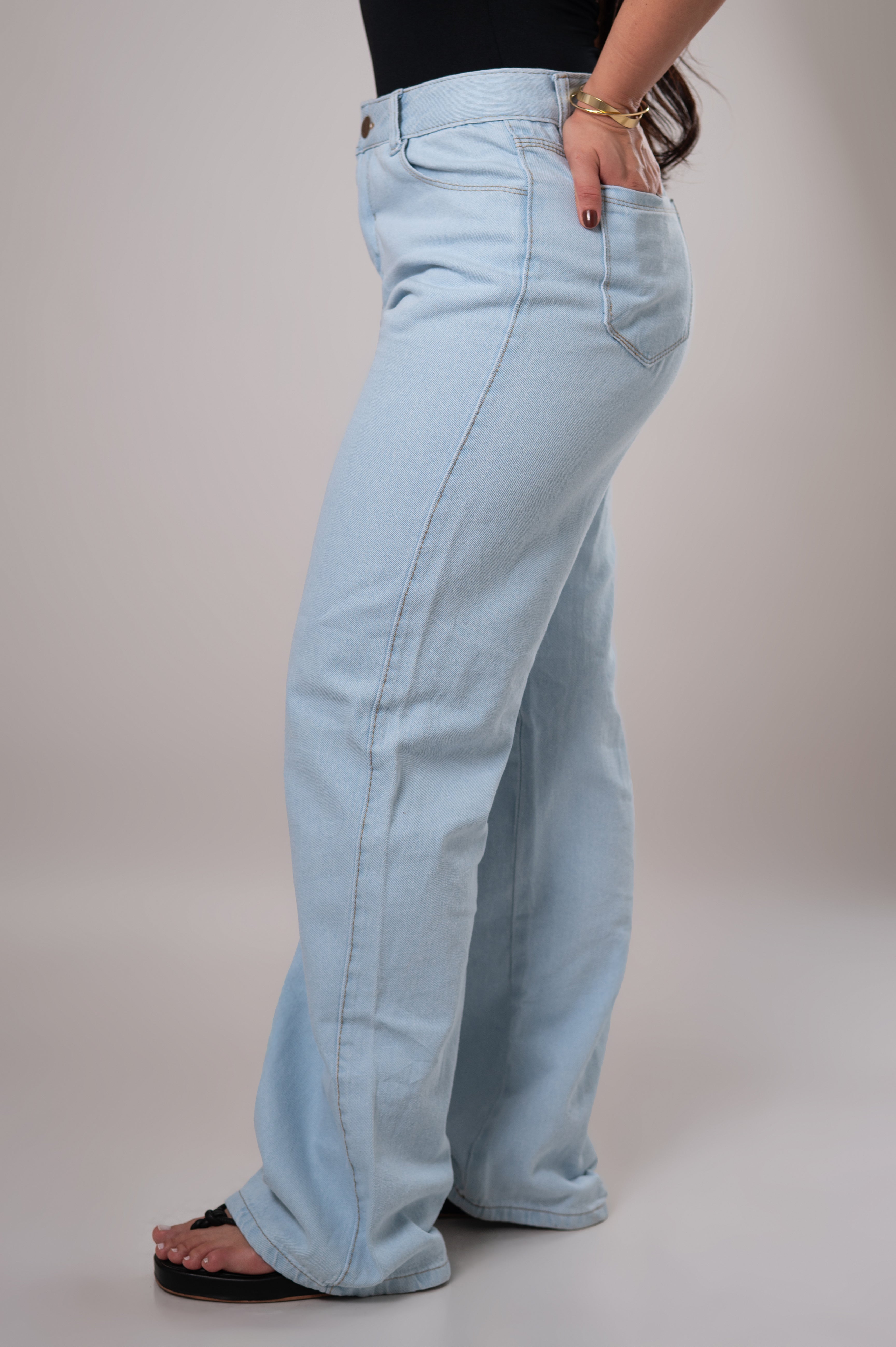 Calça Jeans Wide Leg Clean
